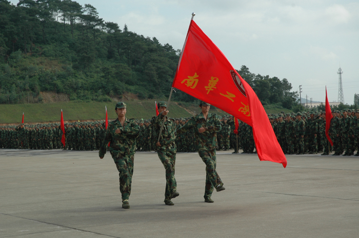 分列式汇演:易院长阅兵:【花都武警8734部队】